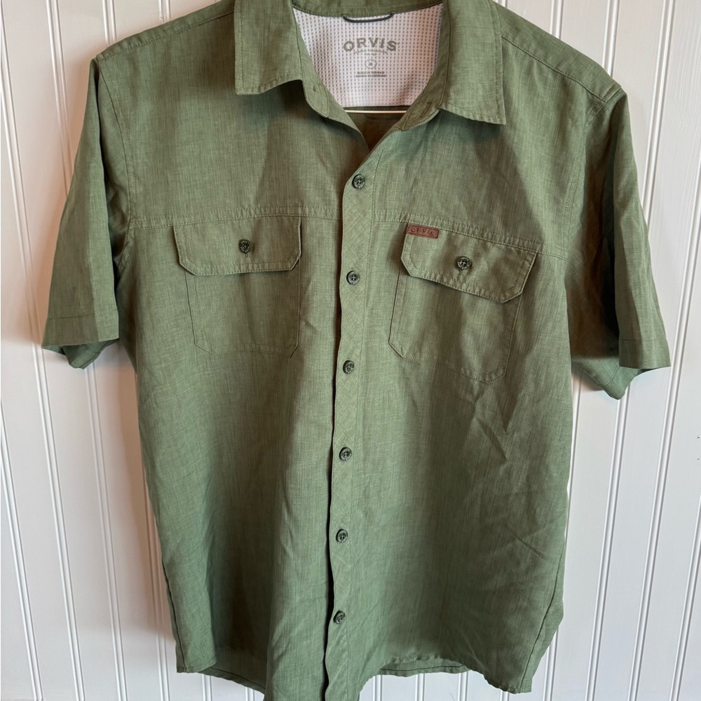 Orvis Men's Olive Button-Down Short Sleeved Shirt Medium Lightweight Breathable